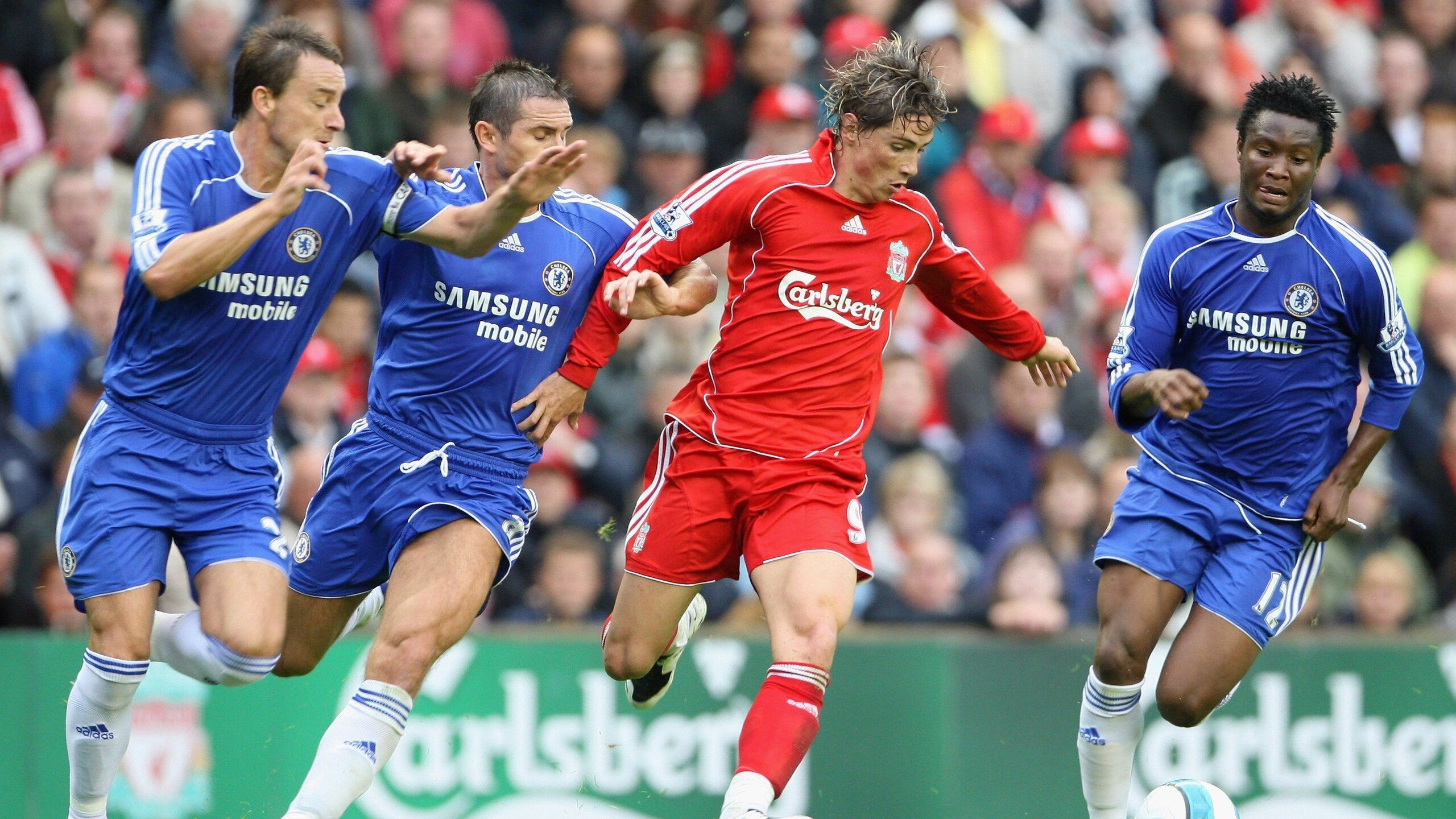 法网最新形势：洛杉矶湖人高居榜首，曼城强势追赶，冠军归属成迷